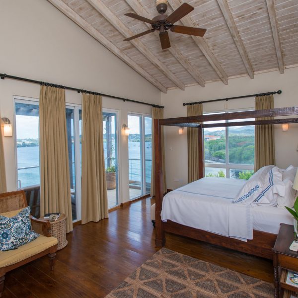 Marks Reef Luxury Villa Rentals