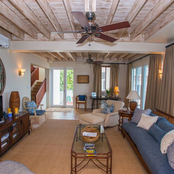 Marks Reef Luxury Villa Rentals